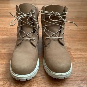 Women’s timberland boots